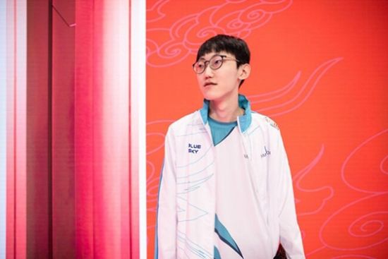 深入解析李白国服出装攻略与六名刀的独特意义